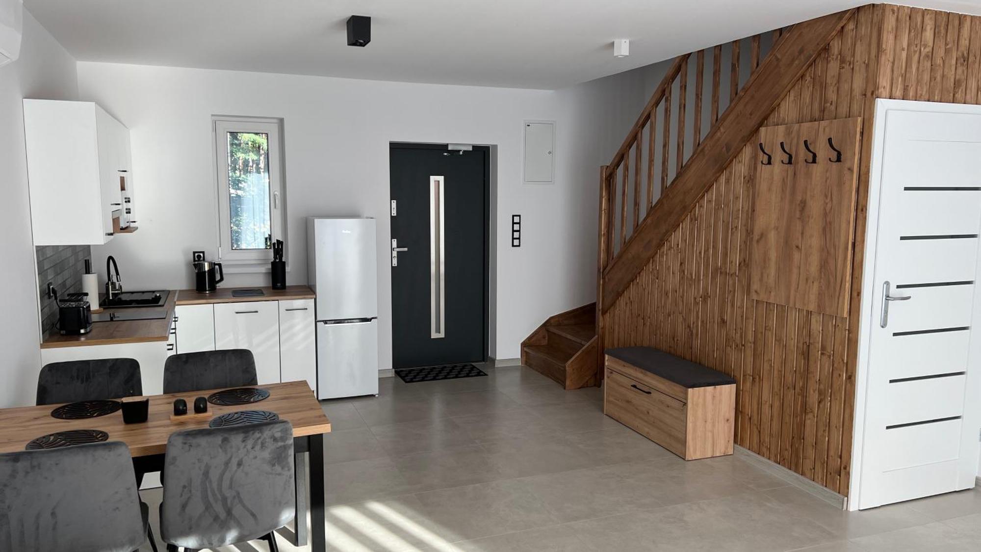 Grey House Apt ボシュコボ エクステリア 写真